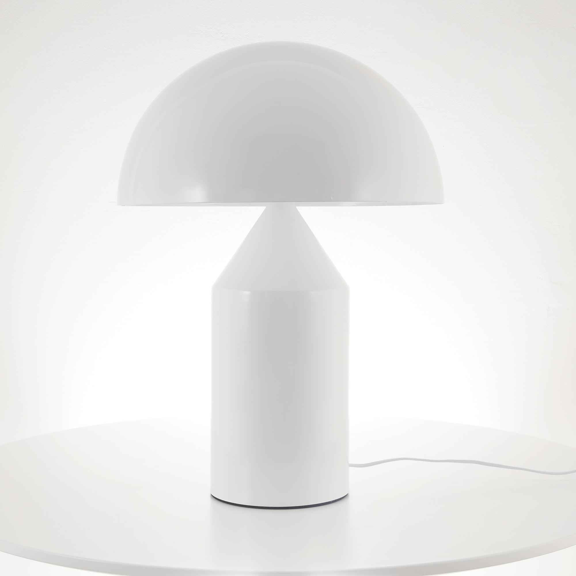 Atollo Metallic Table Lamp