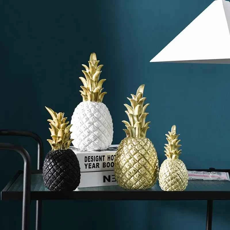 LumiPine - Elegant Gold Pineapple Home Accent